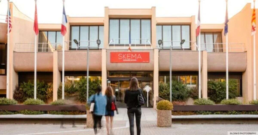 Best School in France for Business Programs